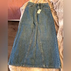 NWT Mango Wide denim skirt